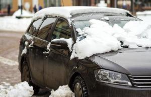 Взыскание ущерба при падении снега и льда с крыши в Челябинске Город Челябинск